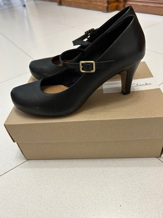 Zapatos Clarks Talla 5.5 Negro Tacón Mary Jane