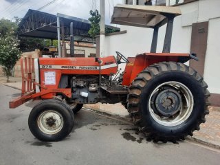 COMPRAR Tractor Massey Ferguson Ford fist