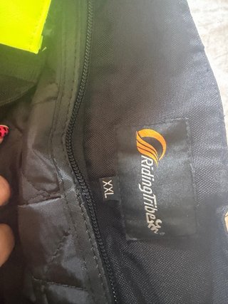 Pantalón moto con protecciones