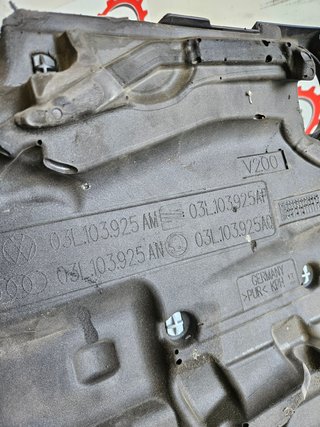 Tapa Motor VW 2.0 TDI 03L103925AM