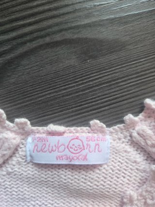 Chaqueta corta bebé rosa