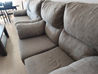 2 Sofás gris de tela (3+2 plazas)