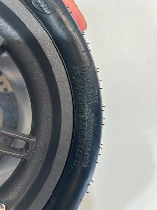 Rueda Patinete Eléctrico 8 1/2 X 2
