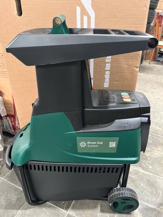 Trituradora de jardín eléctrica Bosch AXT 22 D