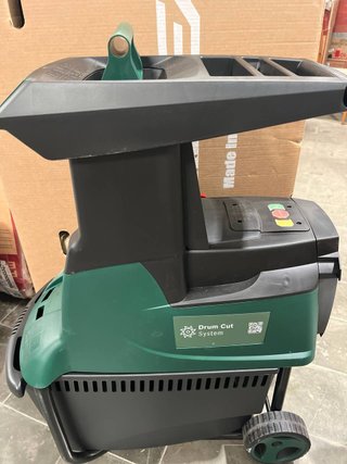 Trituradora de jardín eléctrica Bosch AXT 22 D