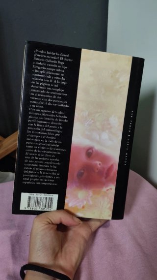 El secreto de las flores (Ave fénix) (Spanish ...
