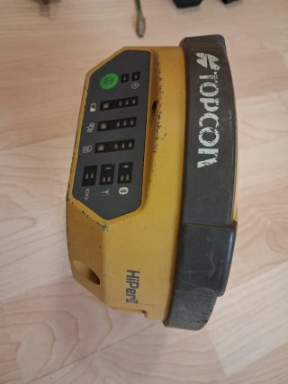 GPS Centimétrico Topcon Hiper II **COMPONENTES**