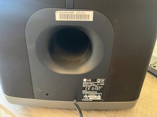 Barra Sonido LG NB5540 + Subwoofer Inalámbrico