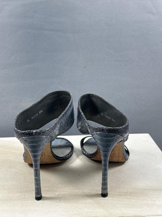 Stuart Weitzman Sandalias Gris/Plata
