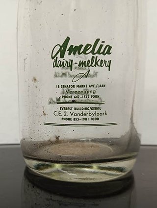 4 bottiglie antiche \ vintage- leggi l'annuncio
