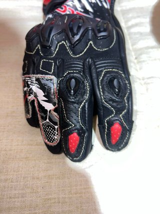 Guantes Moto Bela Armour Pro Negros y Rojos