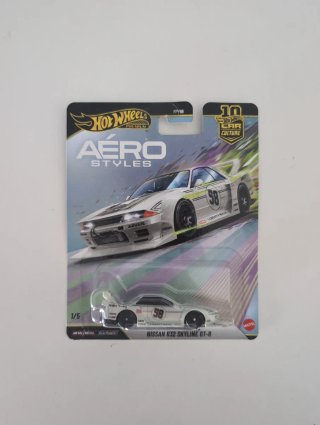 Hot Wheels Premium Nissan R32 Skyline GT-R