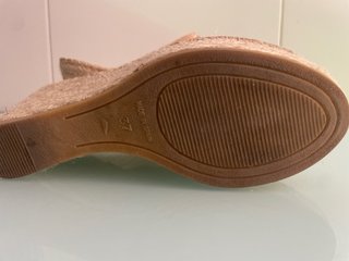 Cuñas Vidorreta Beige/Marrón