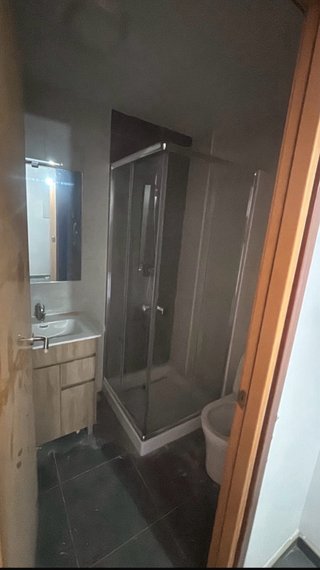 Piso amueblado en Bellpuig, con balcón y aire A/C