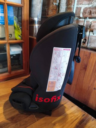 Silla coche Isofix Penguin Negra