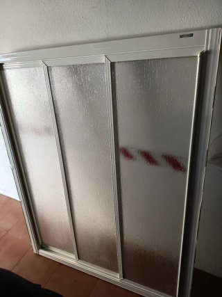 Mampara de ducha blanca