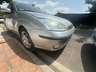 Ford Focus 1.6 Ghia Autom !! 84000km!!