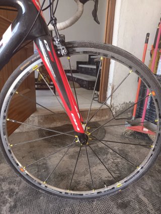 Bicicleta carretera BH G5
