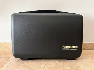 Videocámara VHS-C Panasonic NV-MC30 Hi-Fi Stereo