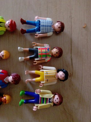 8 figuras de Playmobil