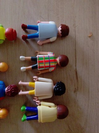 8 figuras de Playmobil