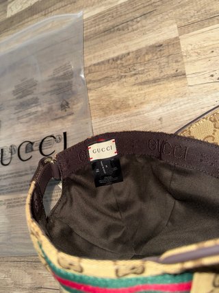 Berretto Gucci GG Supreme nuovo