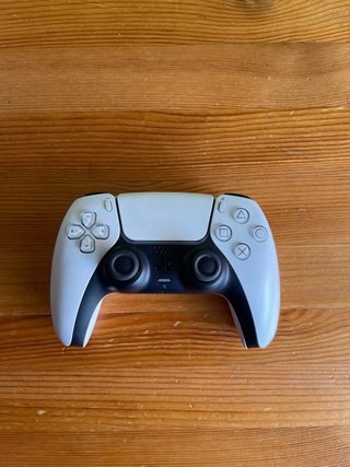 PlayStation 5 Slim- 1TB con lector y mando