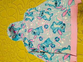 Sudadera con capucha de Stitch