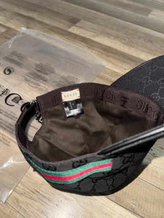 Berretto Gucci Nero GG Supreme