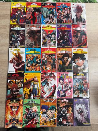 Mangas de My Hero Academia (1-25)