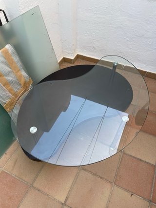 Mesa de salón cristal y metal Yin Yang
