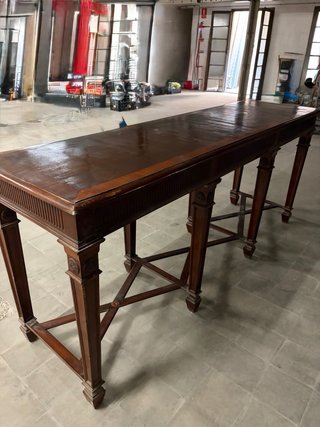 Mesa consola madera oscura