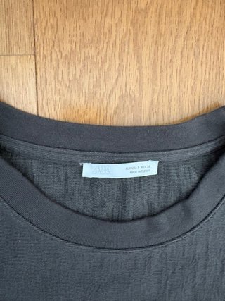 Camiseta Zara Gris