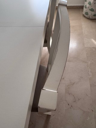Conjunto de mesa extensible y 6 Sillas IKEA.