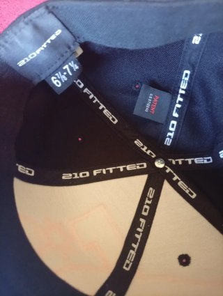 Gorra DC Negra y Azul Talla 210 Flexfit