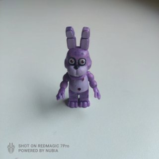 Minifigura Bonnie FNAF McFarlane Toys Bloques