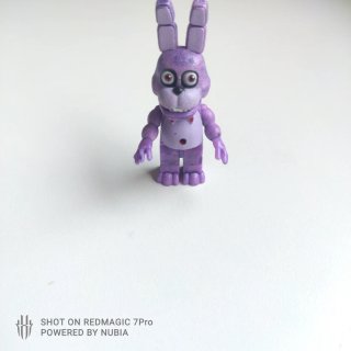 Minifigura Bonnie FNAF McFarlane Toys Bloques