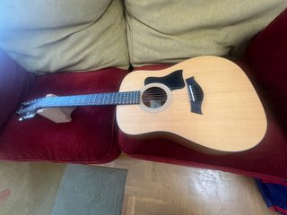 Chitarra elettroacustica Taylor 150e 12 corde
