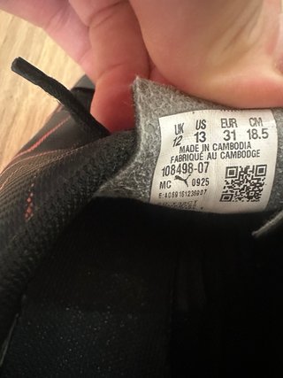 Botas de fútbol Puma niño 31 talla