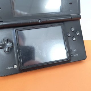 CONSOLE NINTENDO DSi NERA CON PENNINO + CAVO