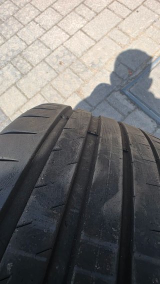 2 Michelin PS4 205/40 R18