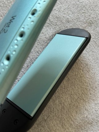 Plancha de pelo Remington.  Solo 6 meses de uso