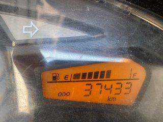 Honda PCX 125 Negra - Buen Estado