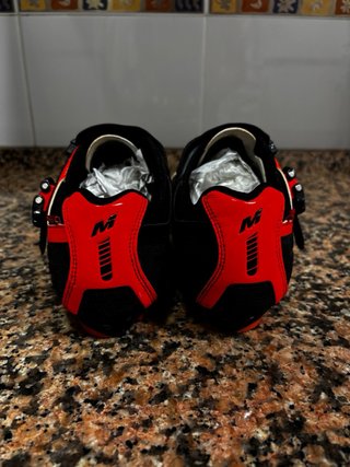 Zapatillas Ciclismo Massi Rojas y Negras