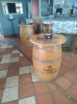 Barriles de madera para bar