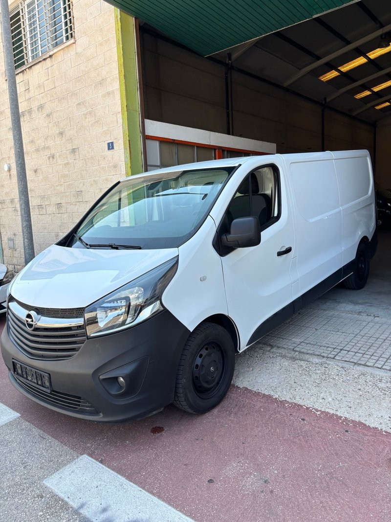 Opel Vivaro 2018 145 CV - foto 1