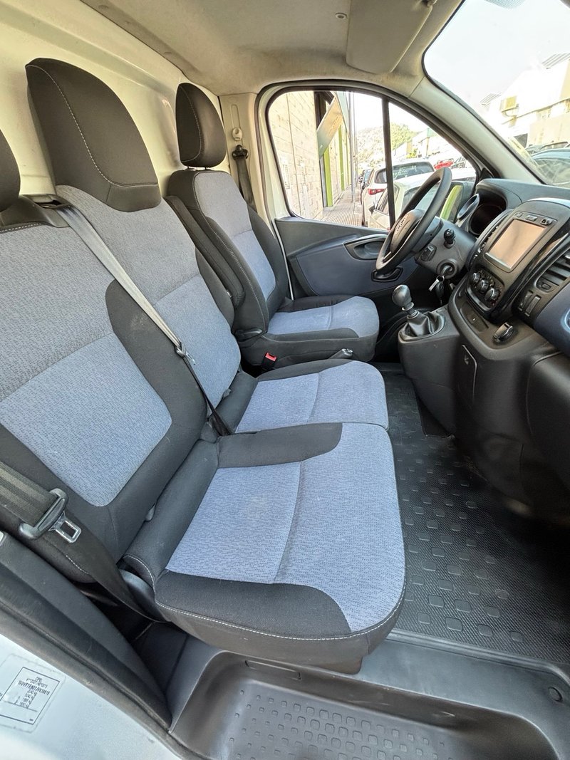 Opel Vivaro 2018, foto 7
