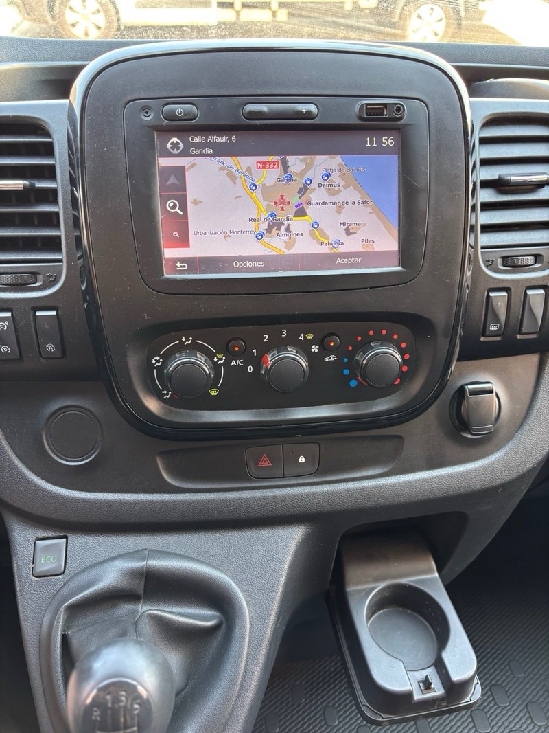 Opel Vivaro 2018, foto 9