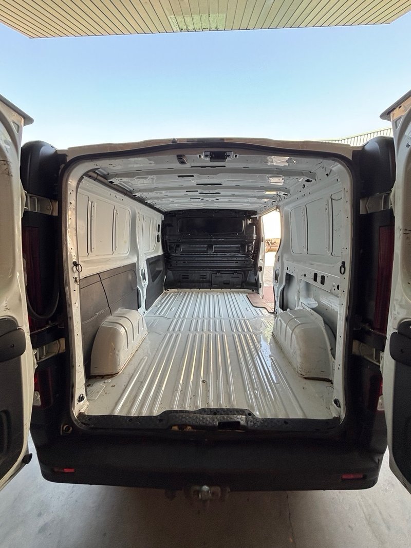 Opel Vivaro 2018, foto 13