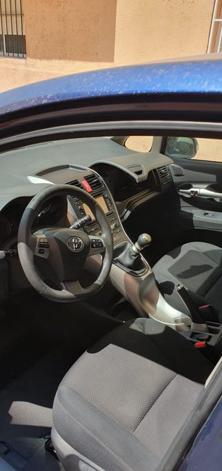 Toyota Auris 2012